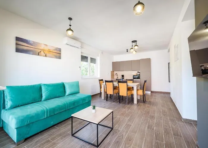 Bella Vista 1 * ביבינייה