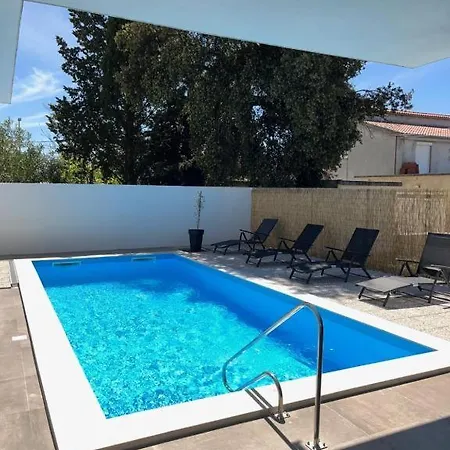 Apartament Bella Vista 1 *