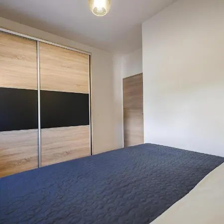 Apartament Bella Vista 1 *